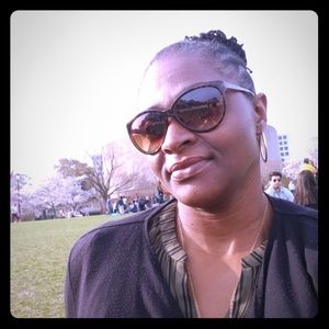 Meet your Posher, Adaora